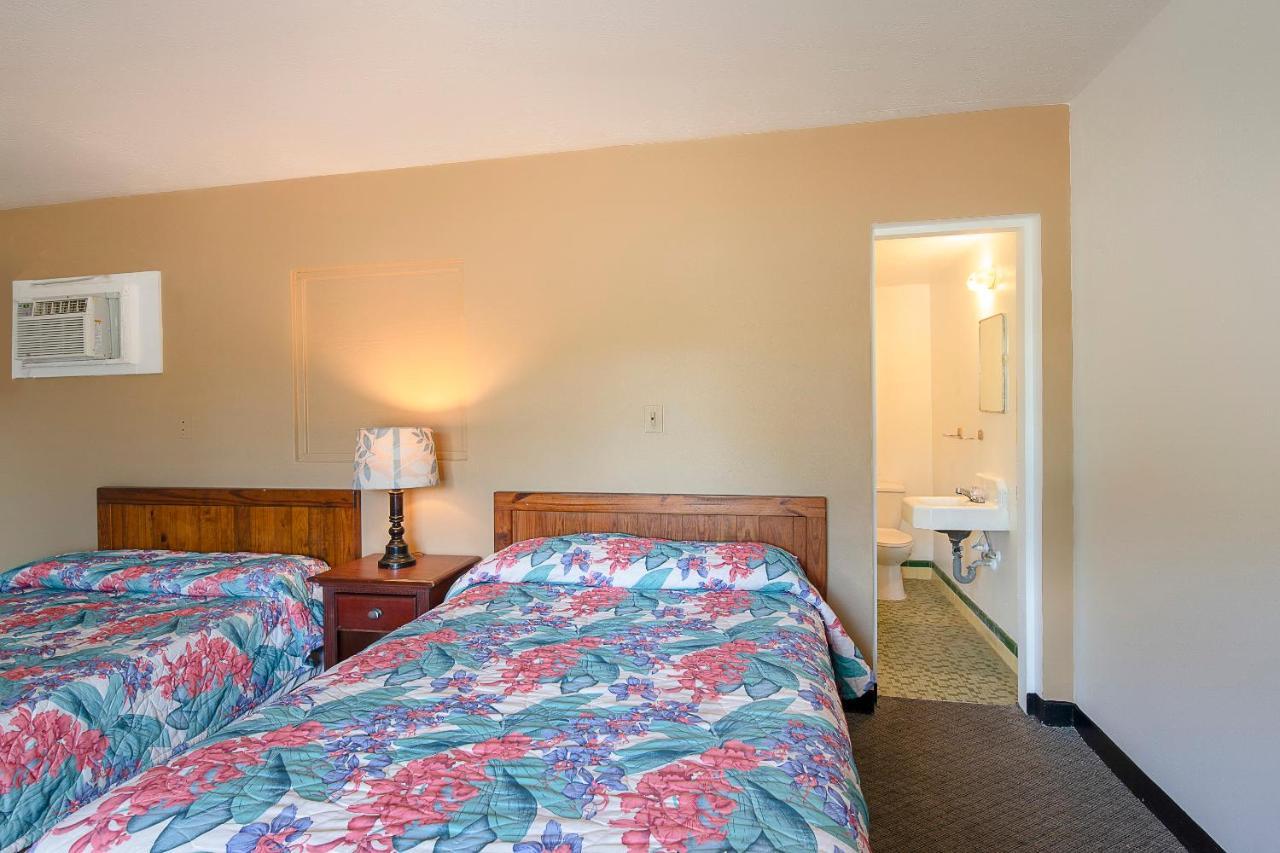 Hotel O Near Fanning Springs State Park Us Hwy 98 Old Town Екстер'єр фото